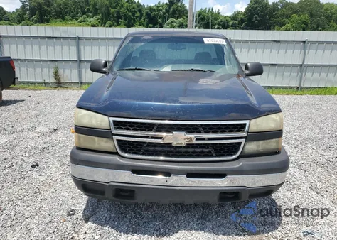 2006 Chevrolet Silverado C1500 from USA, damaged, VIN 3GCEC14X66G234979